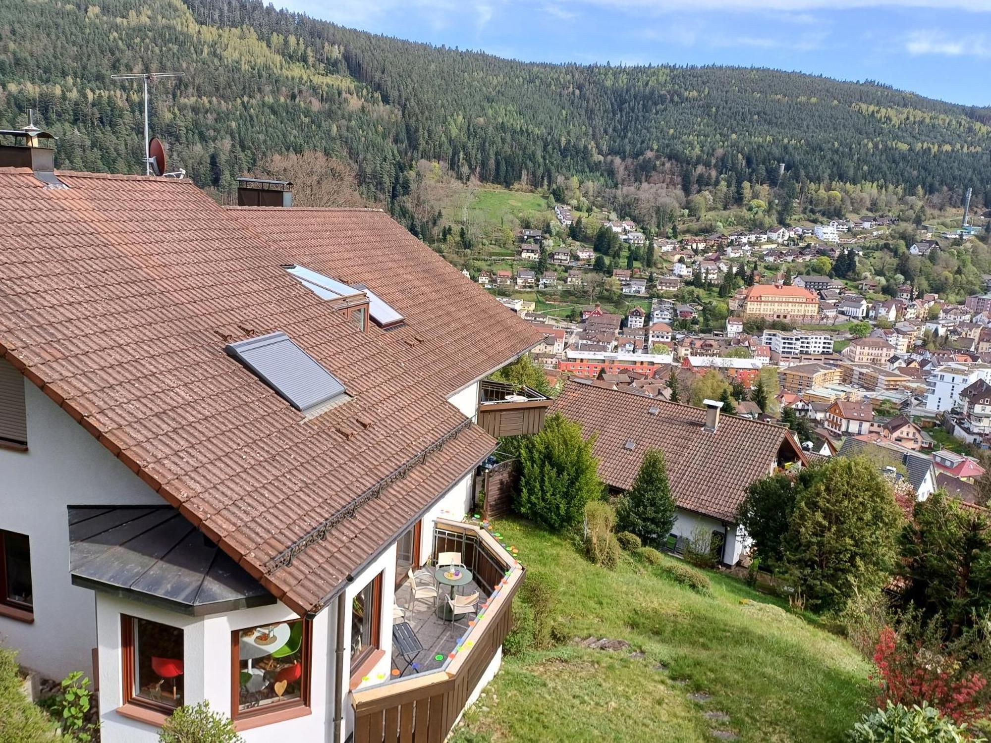 Ferienwohnung Panoramablick Bad Wildbad Eksteriør billede