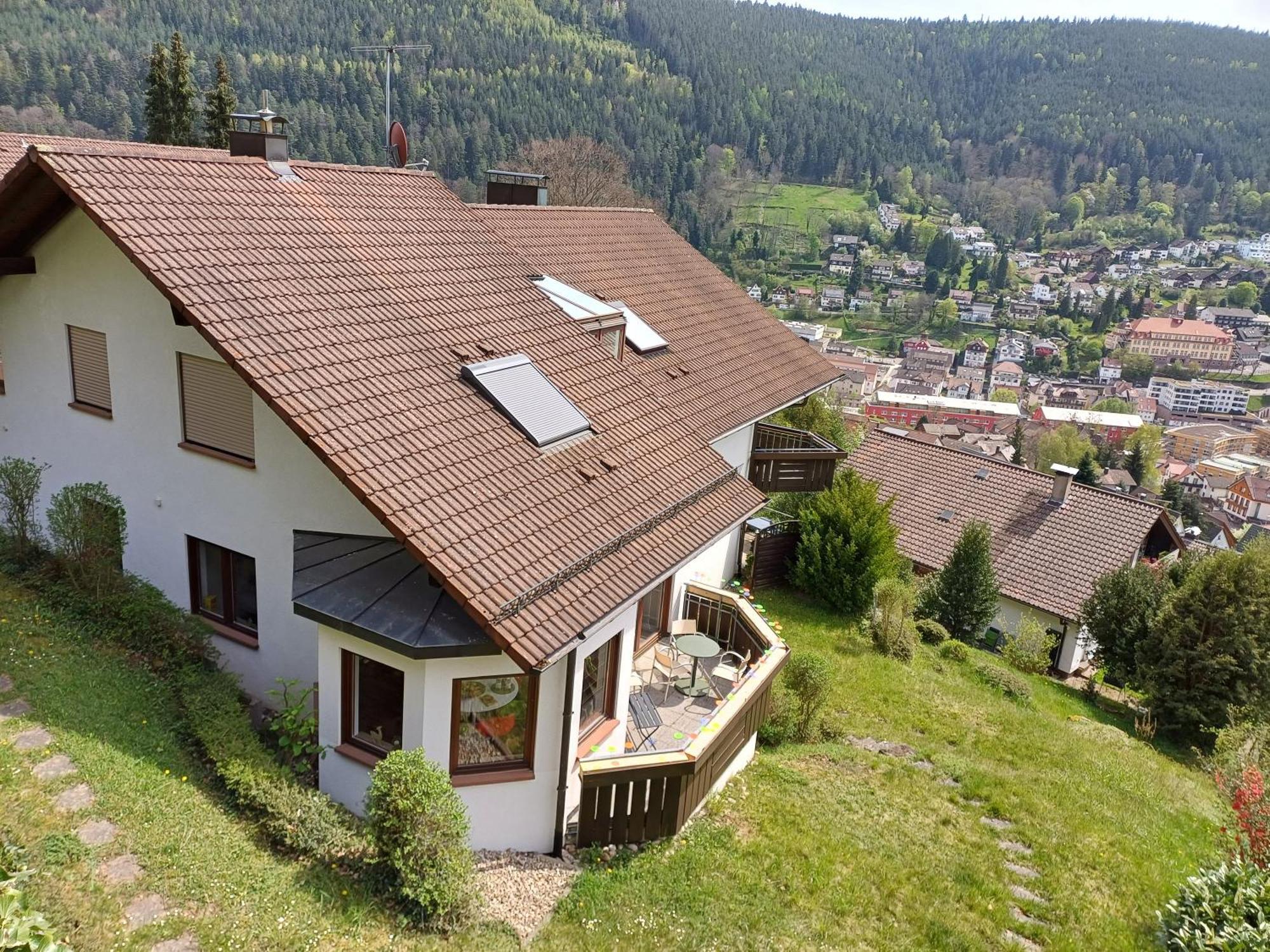 Ferienwohnung Panoramablick Bad Wildbad Eksteriør billede